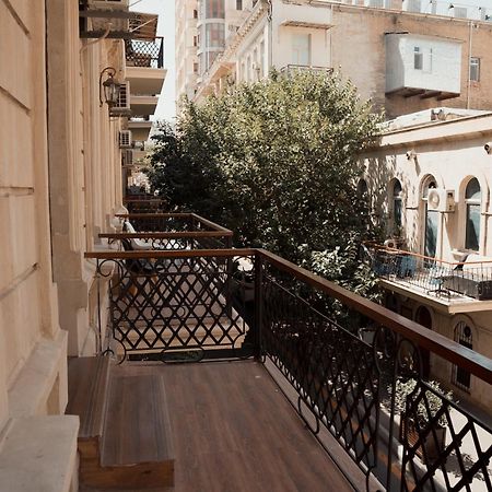 Dionis Hotel Baku Bagian luar foto