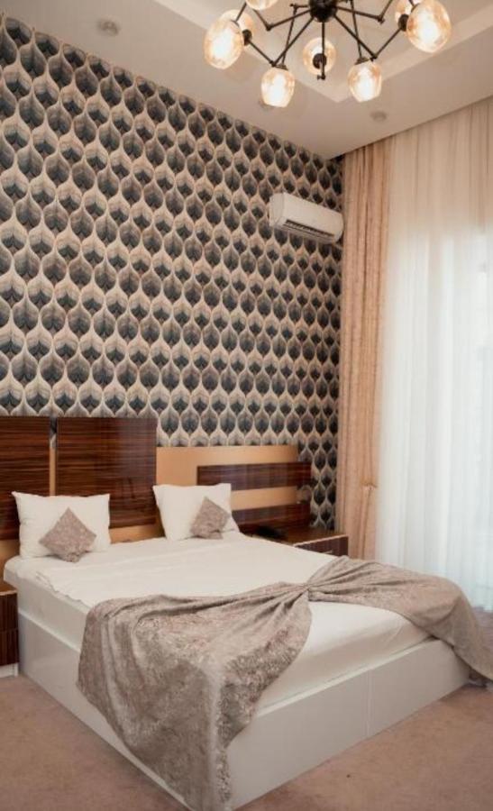 Dionis Hotel Baku Bagian luar foto