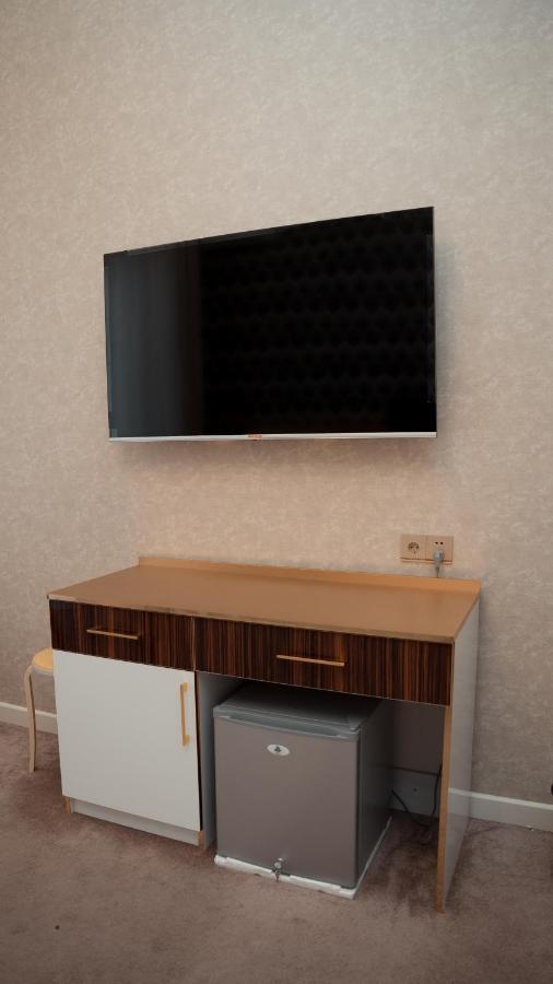 Dionis Hotel Baku Bagian luar foto