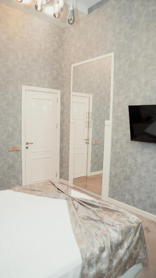 Dionis Hotel Baku Bagian luar foto