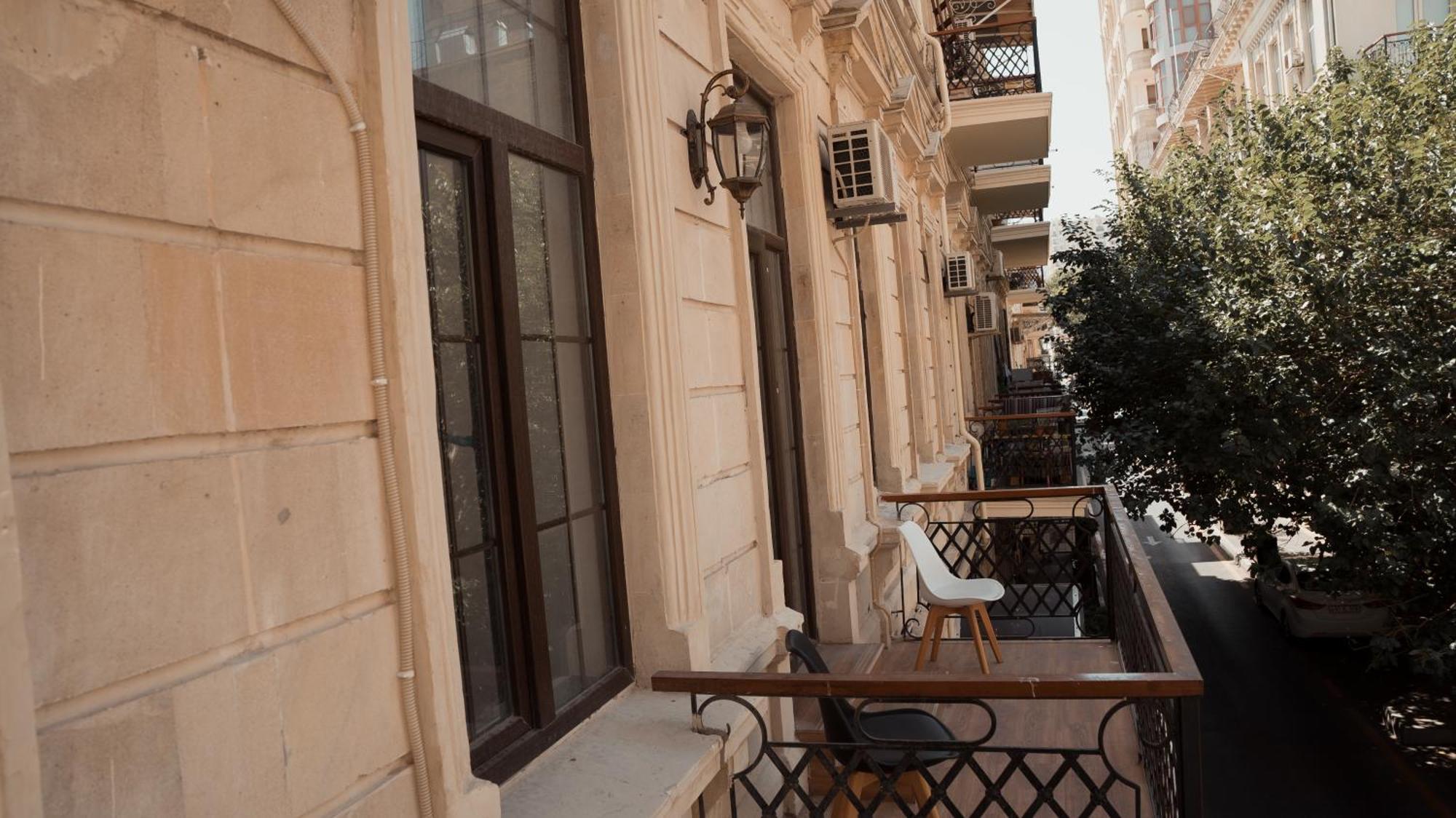 Dionis Hotel Baku Bagian luar foto